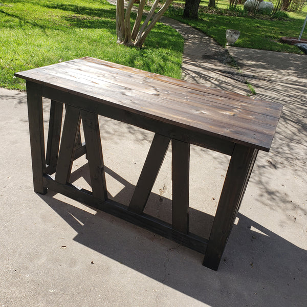 Custom Built Desk NOT AVAILABLE FOR SHIPPING Located in Farmersville, TX