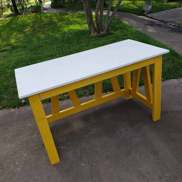 Custom Built Desk NOT AVAILABLE FOR SHIPPING Located in Farmersville, TX